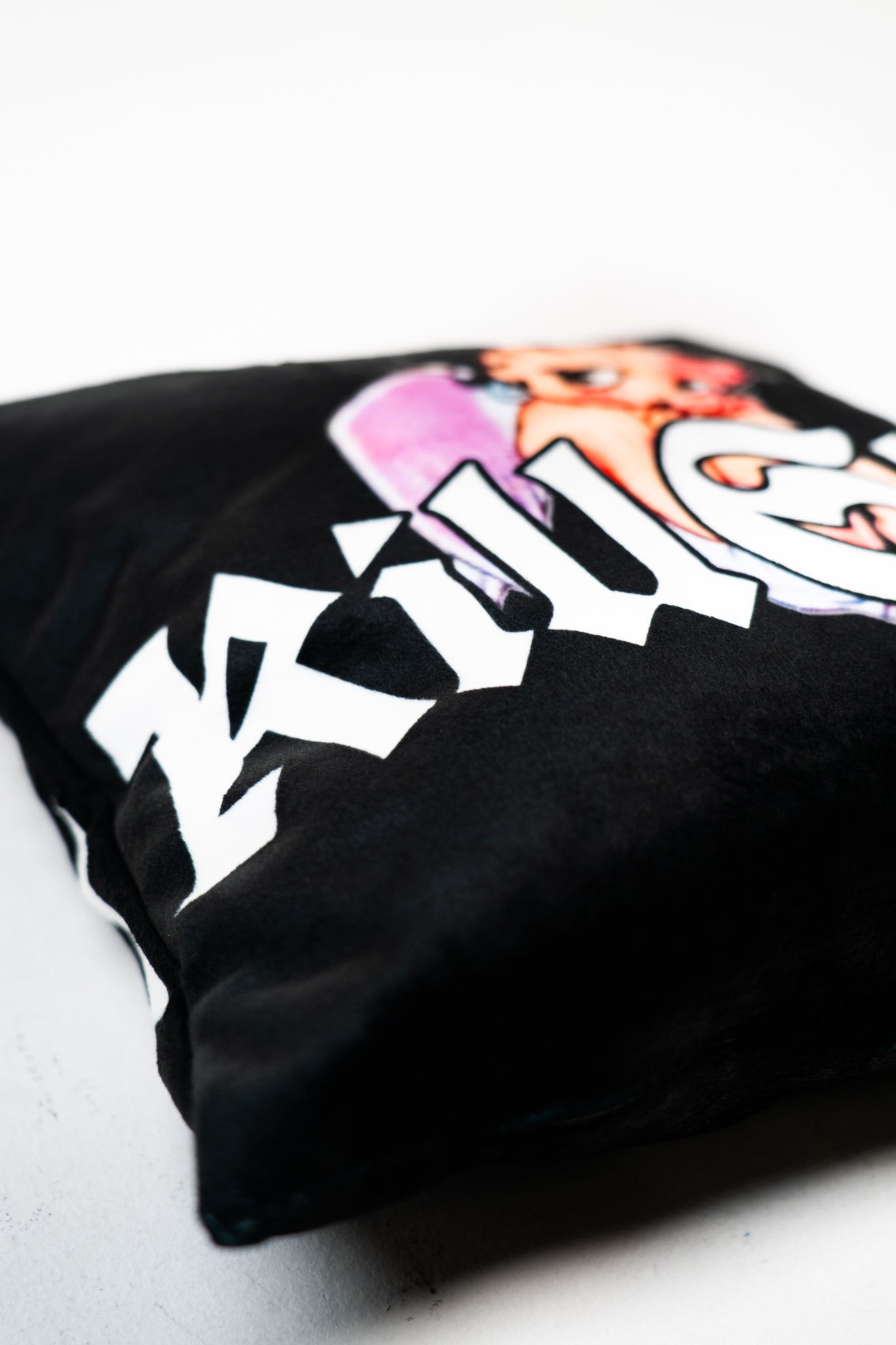 𝙰𝚗𝚐𝚎𝚕 𝙱𝚎𝚝𝚝𝚢 𝙿𝚒𝚕𝚕𝚘𝚠